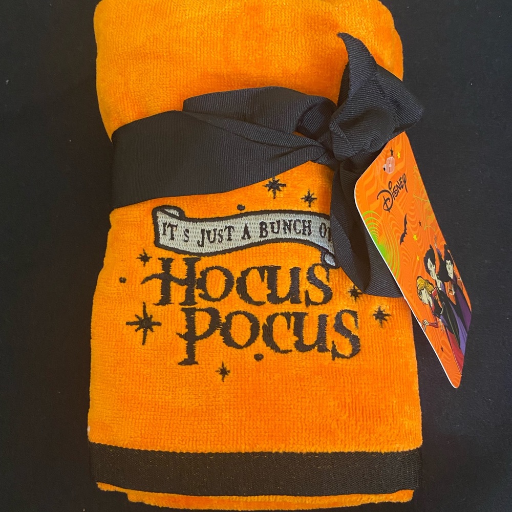 Disney Hocus Pocus 🧡 Halloween Hand Towel set